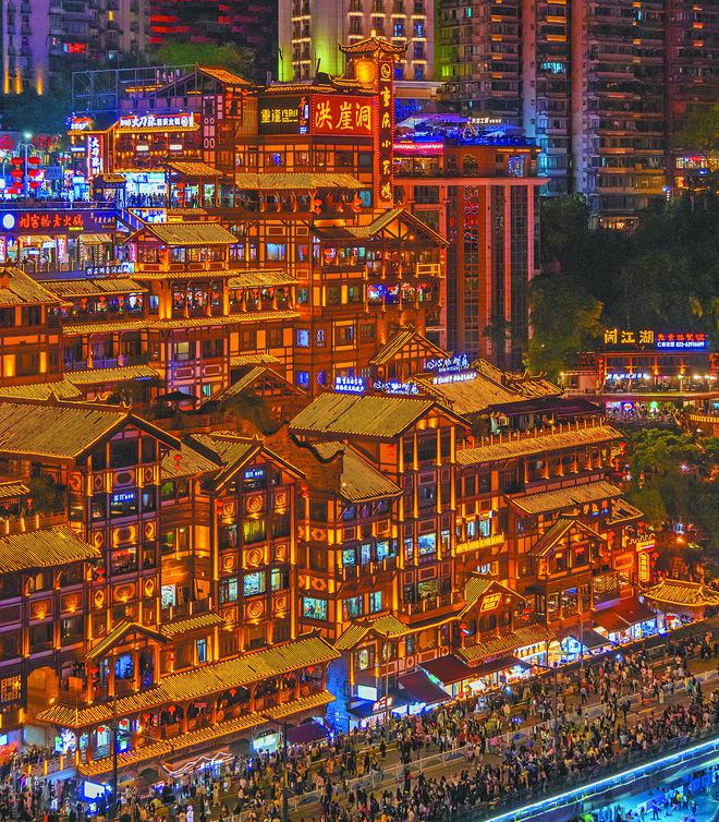 ！重庆火锅“涮出”3千亿大市场麻将胡了试玩网站免费热辣滚烫(图2)