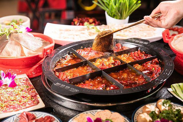 京的味道：品味地道火锅PG麻将胡了模拟器老北(图2)