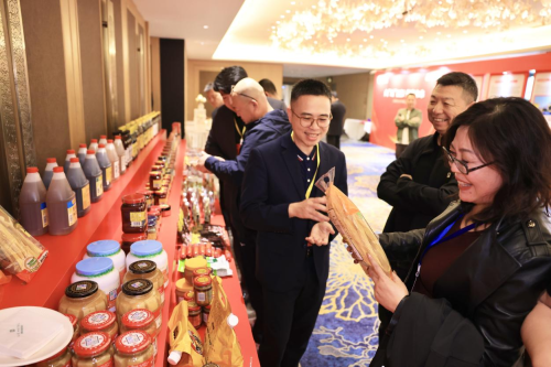 受捧 科技赋能老字号焕发新活力麻将胡了游戏王致和减盐减糖食品(图1)