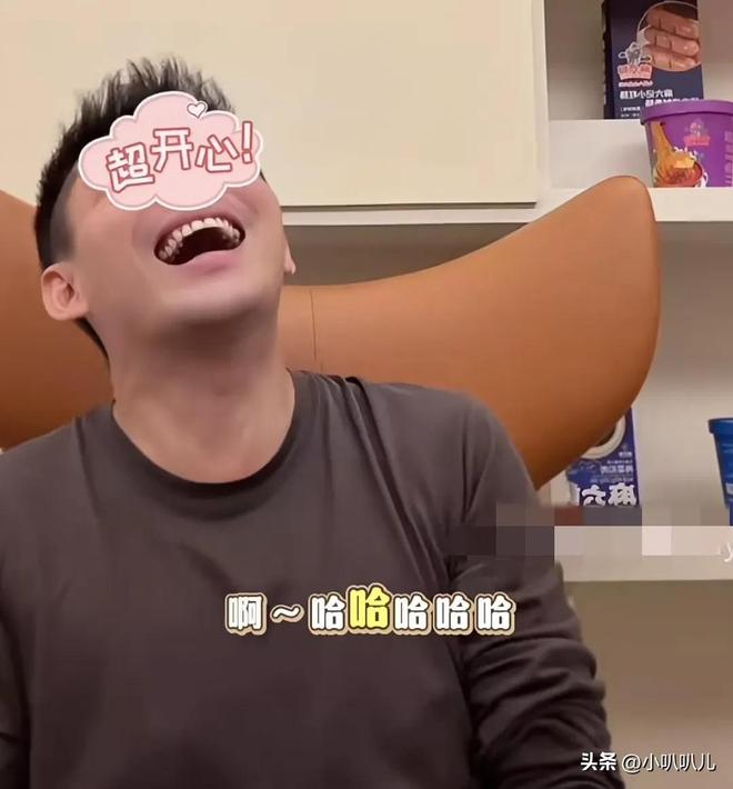 像自己！玥儿的反应让汪小菲笑的前仰后合！PG麻将胡了免费模拟器汪小菲说闺女眼睛