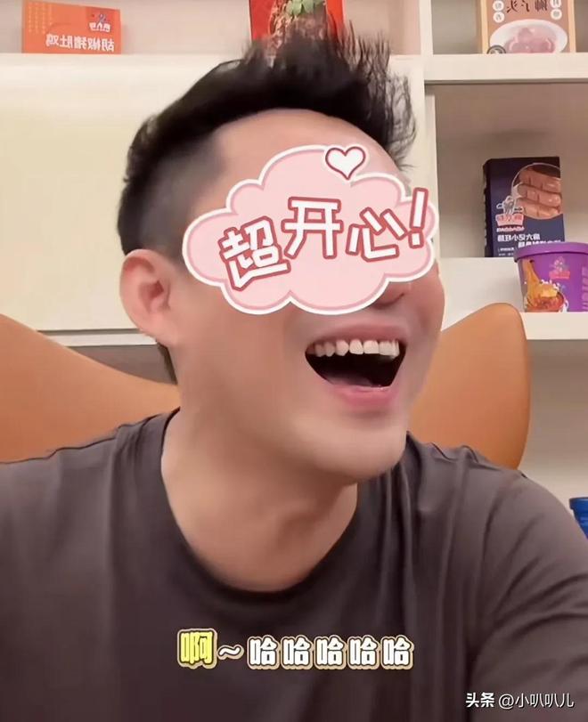 像自己！玥儿的反应让汪小菲笑的前仰后合！PG麻将胡了免费模拟器汪小菲说闺女眼睛(图4)